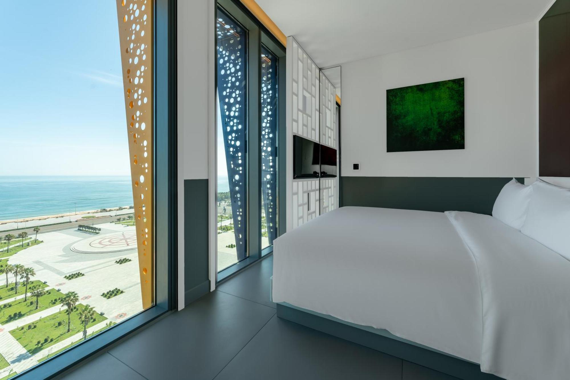 Wink Hotel Tuy Hoa Beach - 24Hrs Stay & Rooftop Pool Bar Екстер'єр фото