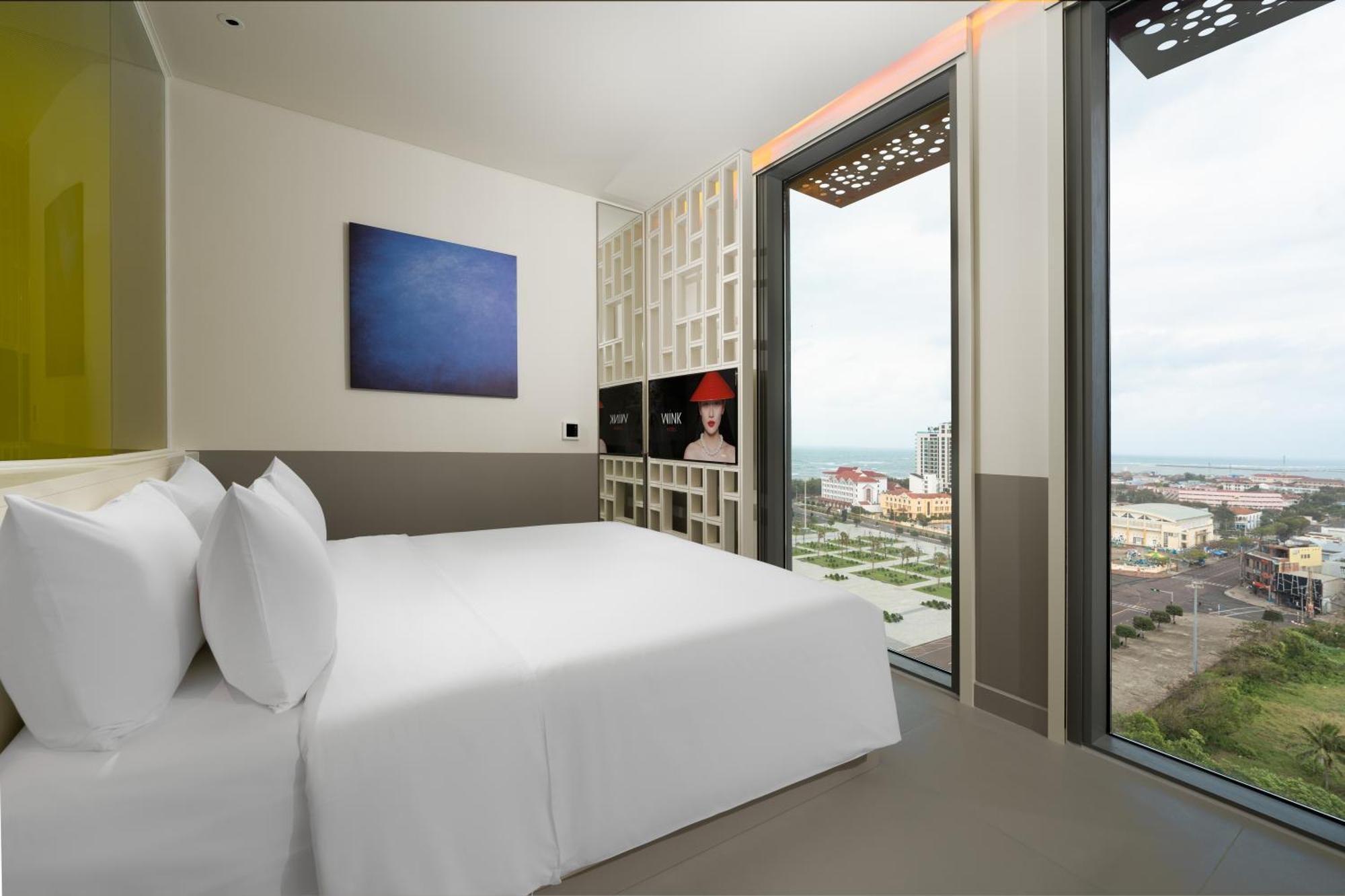 Wink Hotel Tuy Hoa Beach - 24Hrs Stay & Rooftop Pool Bar Екстер'єр фото